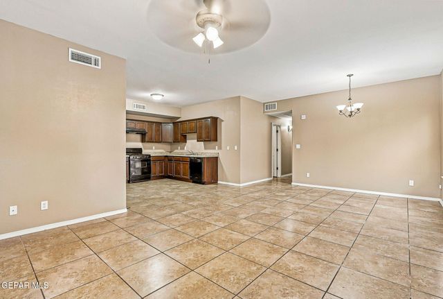14309 Pancho Gonzalez Court B, El Paso, TX 79938