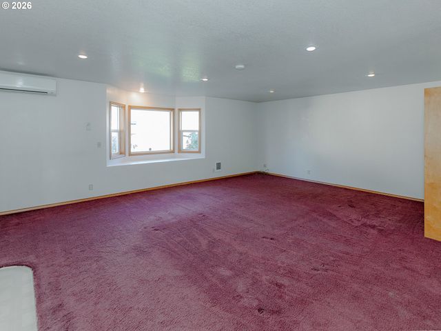 3738 PENNSYLVANIA St, Longview, WA 98632