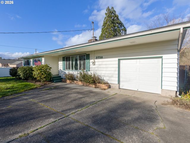 3738 PENNSYLVANIA St, Longview, WA 98632