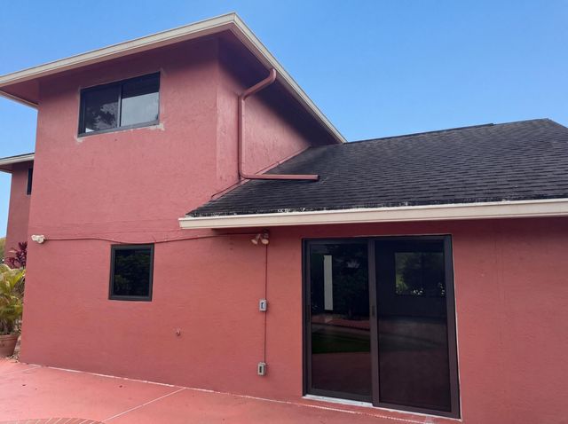 118 Waterway, Royal Palm Beach, FL 33411