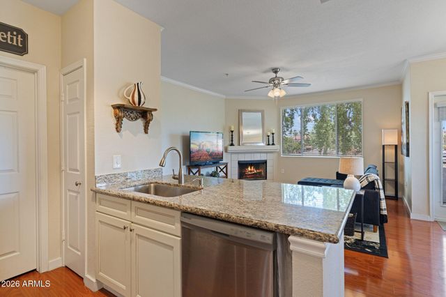 5345 E VAN BUREN Street 309, Phoenix, AZ 85008
