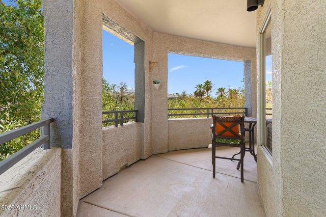 5345 E VAN BUREN Street 309, Phoenix, AZ 85008