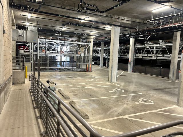 803 Waimanu Street 401, Honolulu, HI 96813