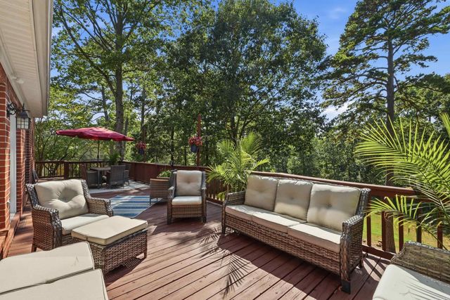 2 Richland Hills Drive, Conway, AR 72034
