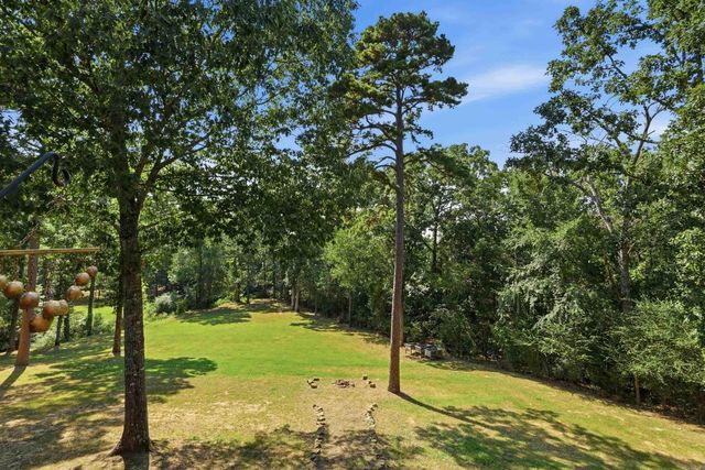 2 Richland Hills Drive, Conway, AR 72034