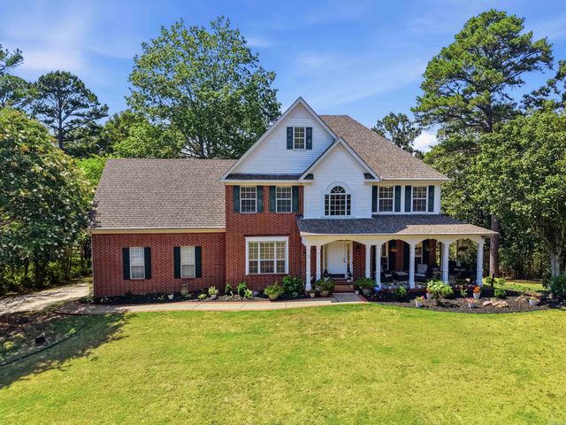 2 Richland Hills Drive, Conway, AR 72034