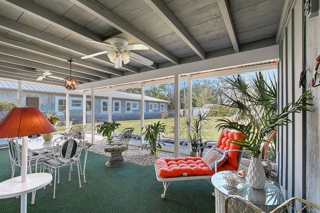 2406 BREAKWATER CIRCLE, Sarasota, FL 34231