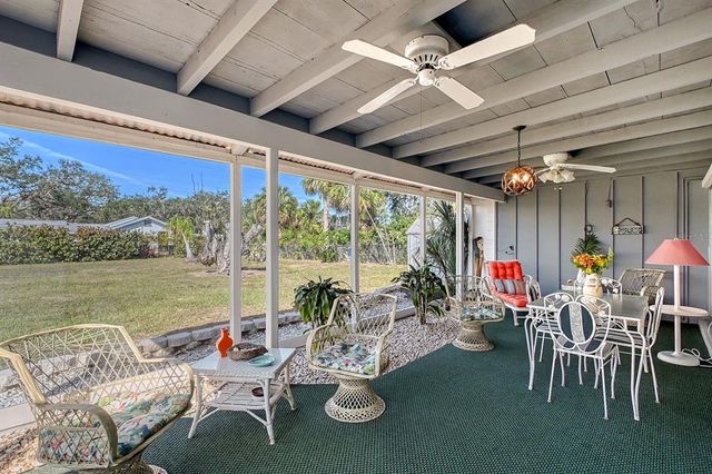 2406 BREAKWATER CIRCLE, Sarasota, FL 34231