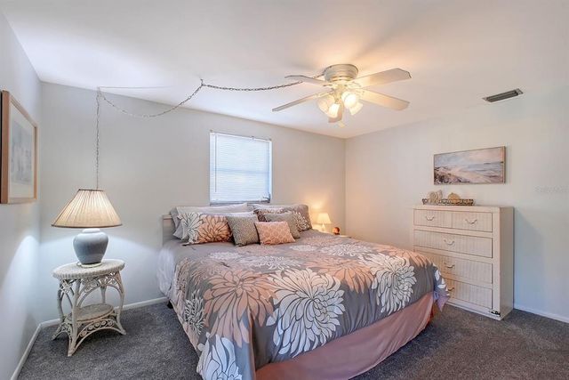 2406 BREAKWATER CIRCLE, Sarasota, FL 34231