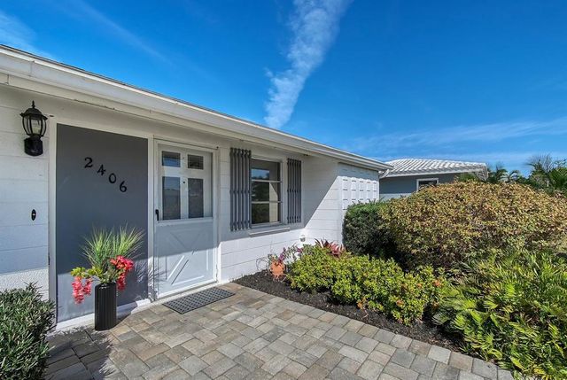2406 BREAKWATER CIRCLE, Sarasota, FL 34231