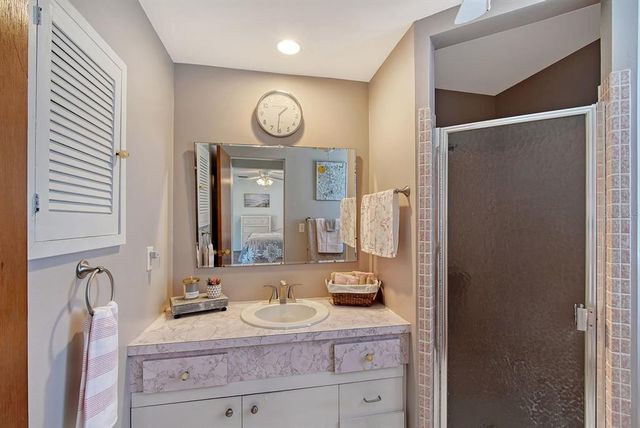 2406 BREAKWATER CIRCLE, Sarasota, FL 34231