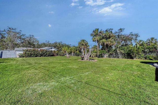 2406 BREAKWATER CIRCLE, Sarasota, FL 34231