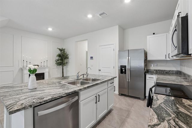 9223 ROCK HARBOUR WAY, Tampa, FL 33637