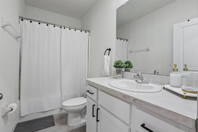 9223 ROCK HARBOUR WAY, Tampa, FL 33637