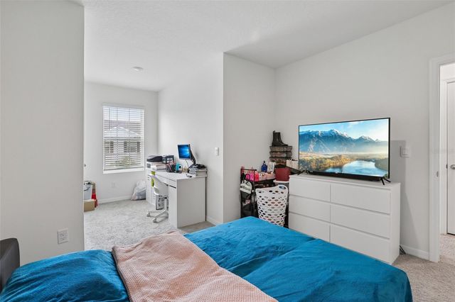 9223 ROCK HARBOUR WAY, Tampa, FL 33637