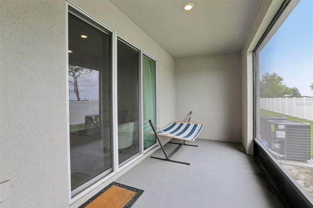 9223 ROCK HARBOUR WAY, Tampa, FL 33637