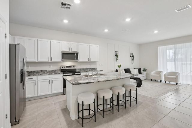 9223 ROCK HARBOUR WAY, Tampa, FL 33637