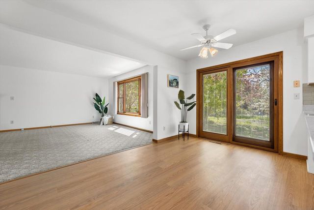 921 Park BOULEVARD, Oak Creek, WI 53154