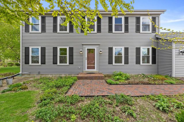 921 Park BOULEVARD, Oak Creek, WI 53154