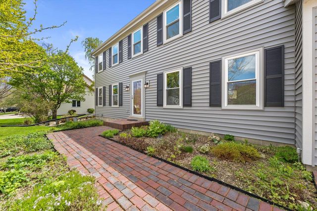 921 Park BOULEVARD, Oak Creek, WI 53154