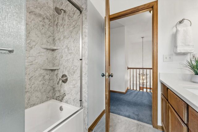 921 Park BOULEVARD, Oak Creek, WI 53154