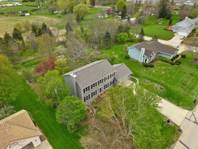 921 Park BOULEVARD, Oak Creek, WI 53154
