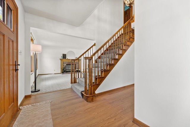921 Park BOULEVARD, Oak Creek, WI 53154