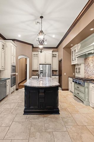 2708 Cattle Drive, Edmond, OK 73034