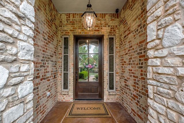 2708 Cattle Drive, Edmond, OK 73034