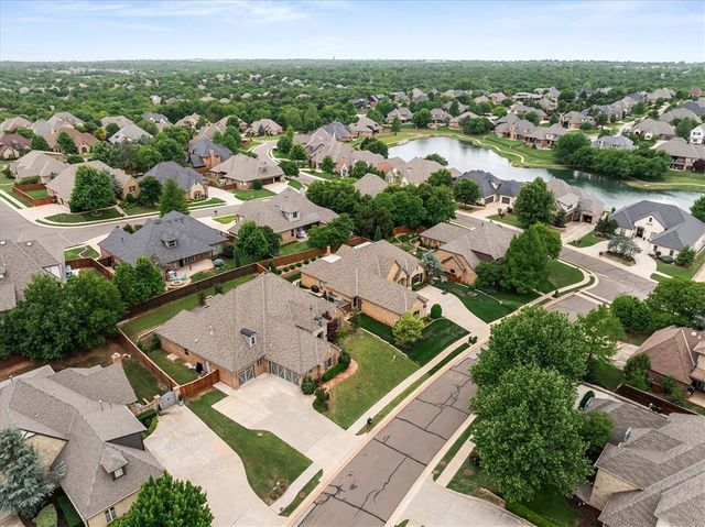 2708 Cattle Drive, Edmond, OK 73034