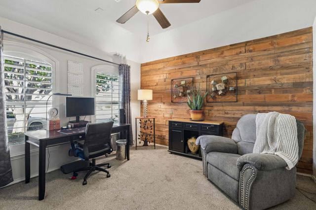 1118 Red Robin Drive, Aubrey, TX 76227