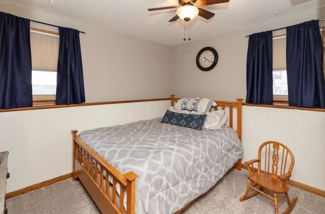 633 Greenfield Parkway, Des Moines, IA 50320