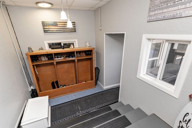 633 Greenfield Parkway, Des Moines, IA 50320