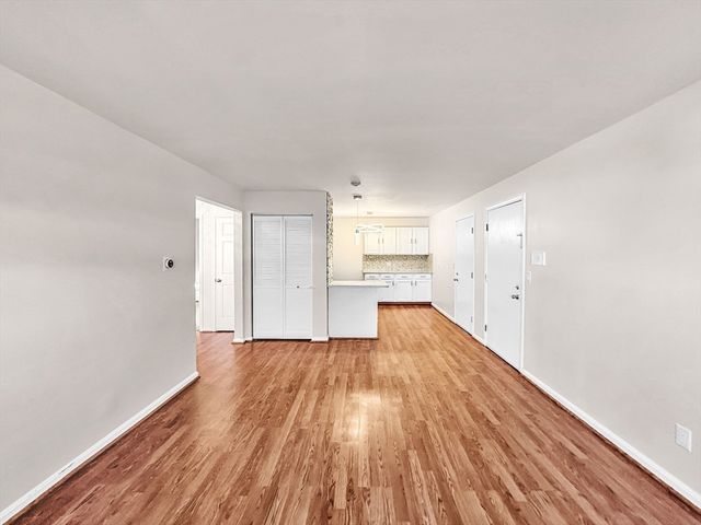 6 Venice B3, Danvers, MA 01923