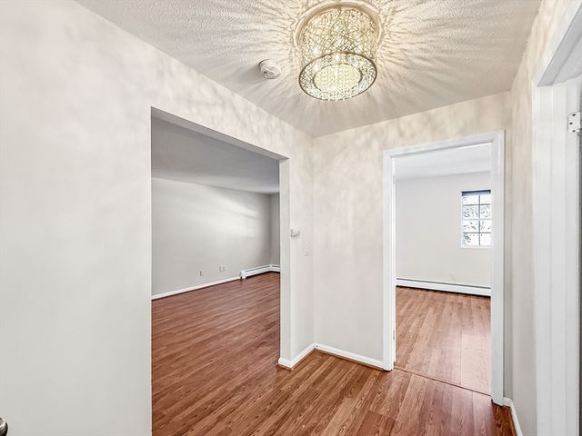 6 Venice B3, Danvers, MA 01923