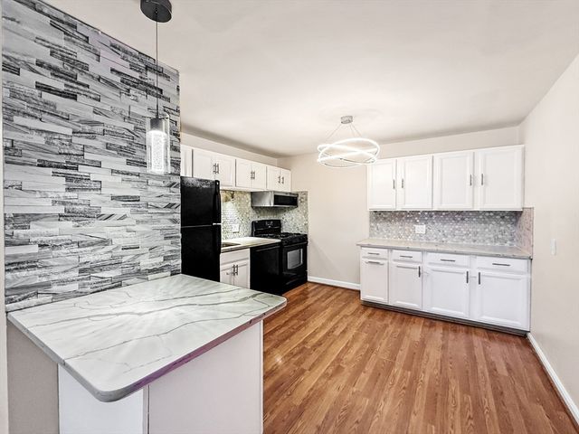 6 Venice B3, Danvers, MA 01923