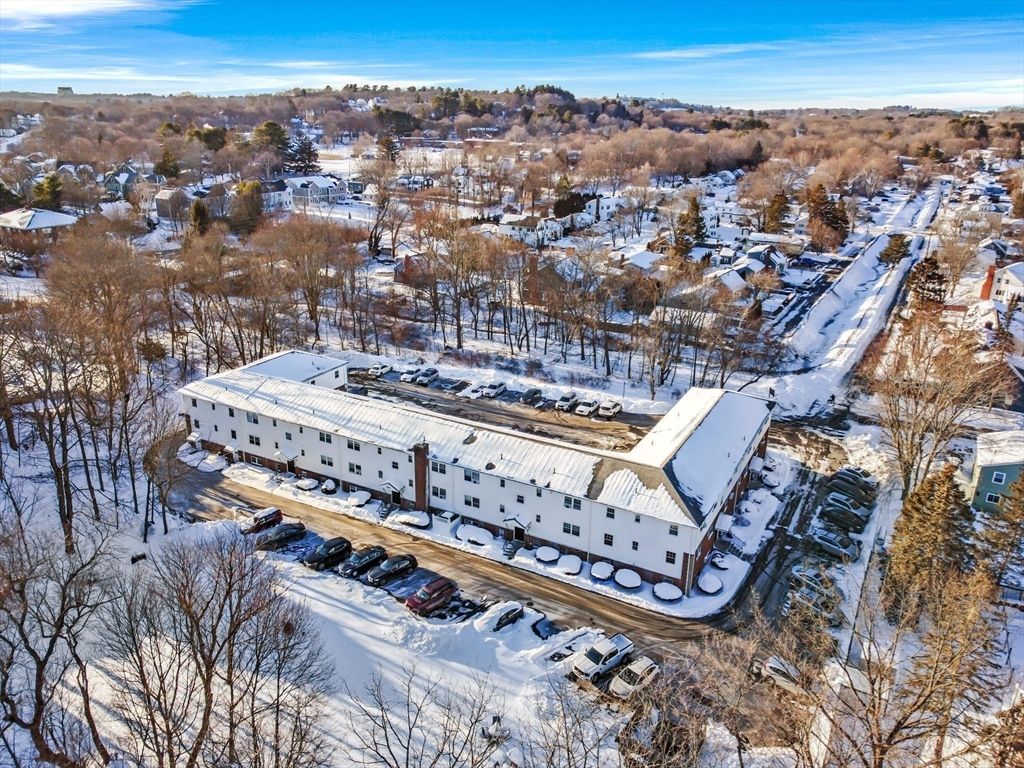 6 Venice B3, Danvers, MA 01923