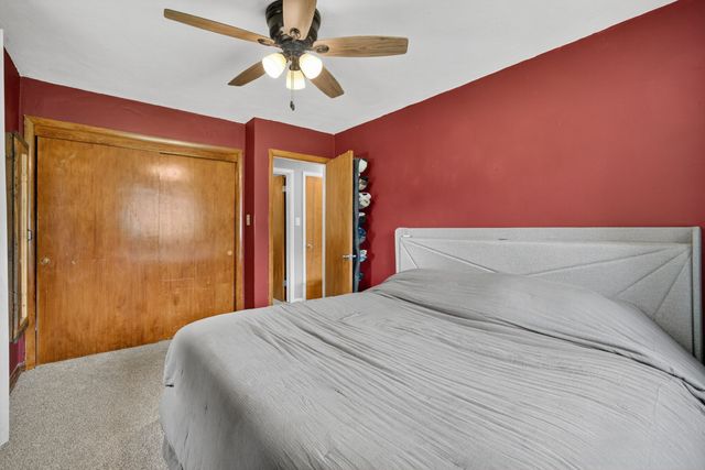 4825 Hillcrest Drive, Pleasant Hill, IA 50327