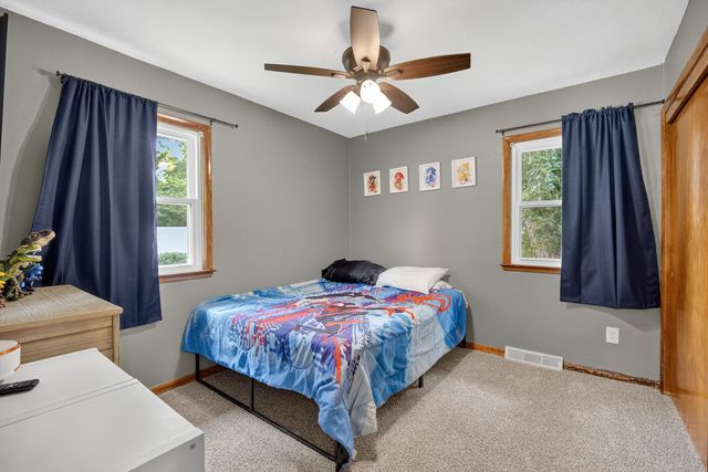 4825 Hillcrest Drive, Pleasant Hill, IA 50327