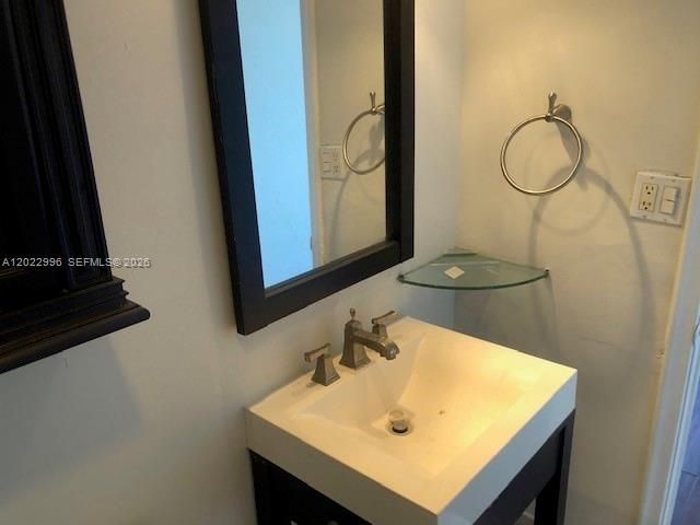 9001 SW 77th Ave C609, Miami, FL 33156