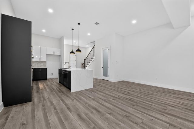 2911 Wichita Street, Houston, TX 77004
