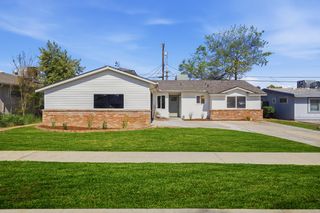 3915 E Holland Avenue, Fresno, CA 93726