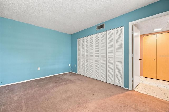 240 SHERWOOD DRIVE, Bradenton, FL 34210