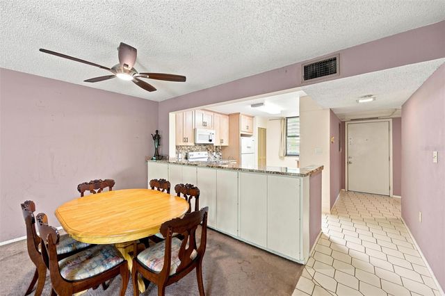 240 SHERWOOD DRIVE, Bradenton, FL 34210