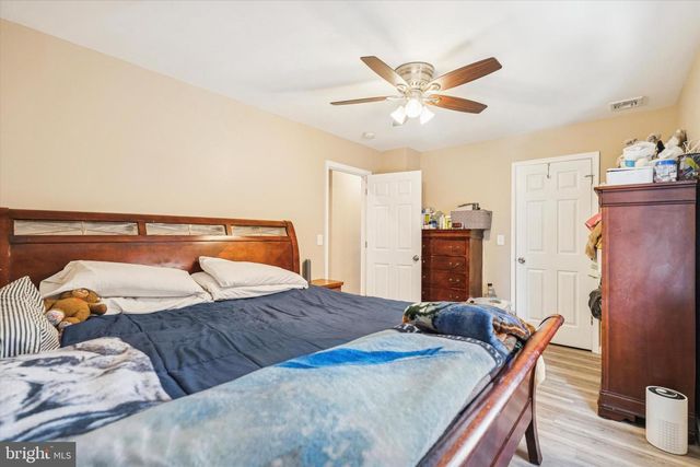 39 W 2ND ST, Bridgeport, PA 19405