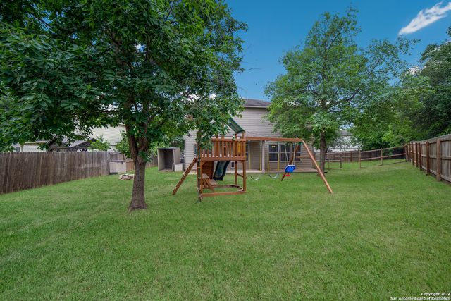 16526 AMBERLY CT, Selma, TX 78154