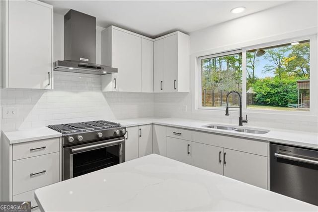 393 Chicopee Drive NE, Marietta, GA 30060