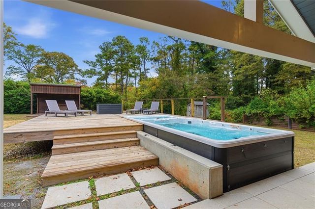 393 Chicopee Drive NE, Marietta, GA 30060