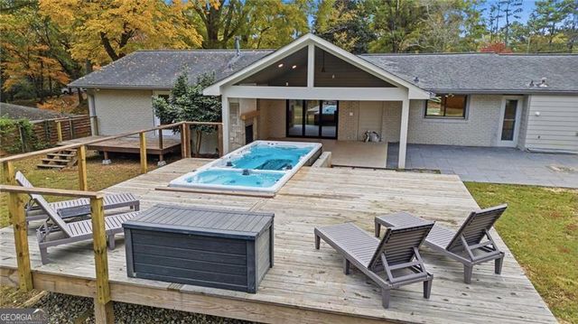 393 Chicopee Drive NE, Marietta, GA 30060