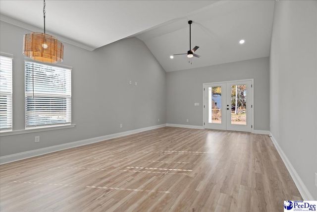 1024 Wessex Dr, Florence, SC 29501